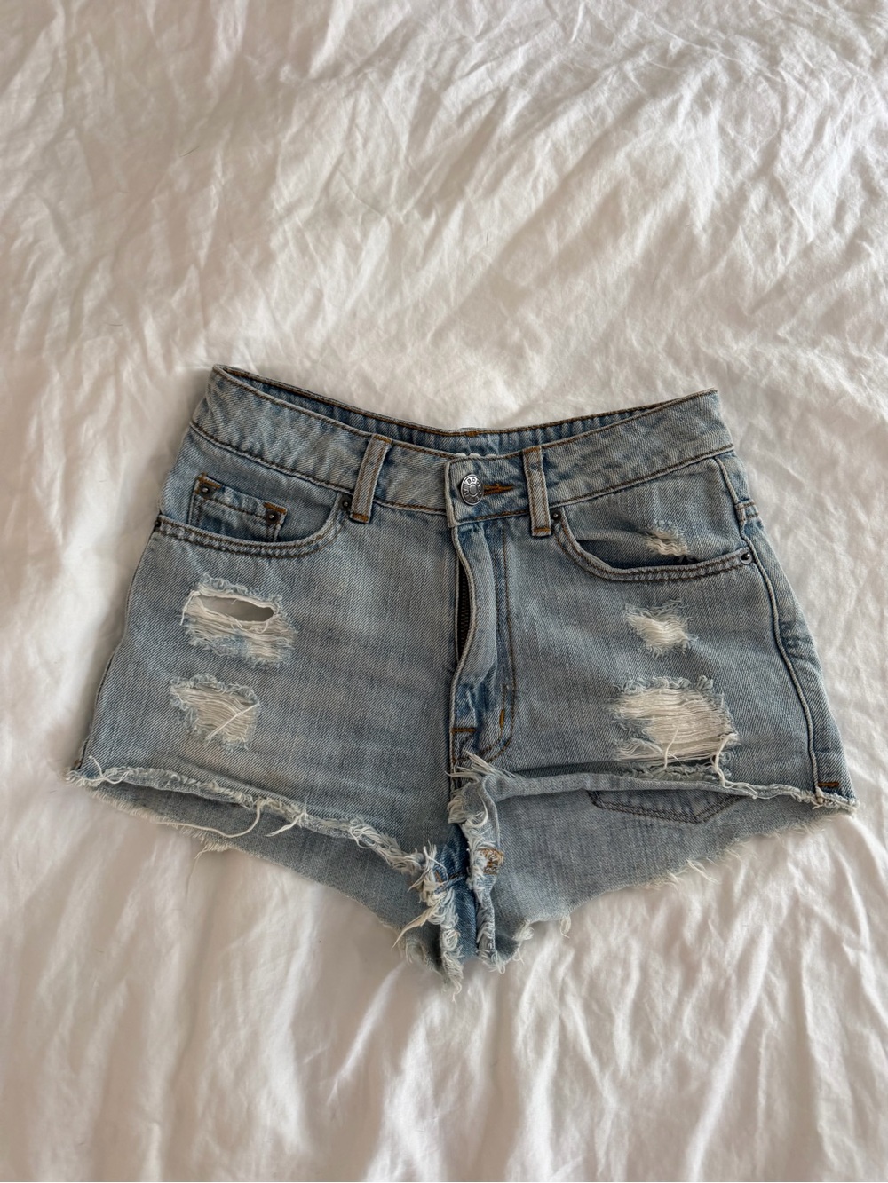 BDG High-Rise Dree Cheeky Denim Shorts 25